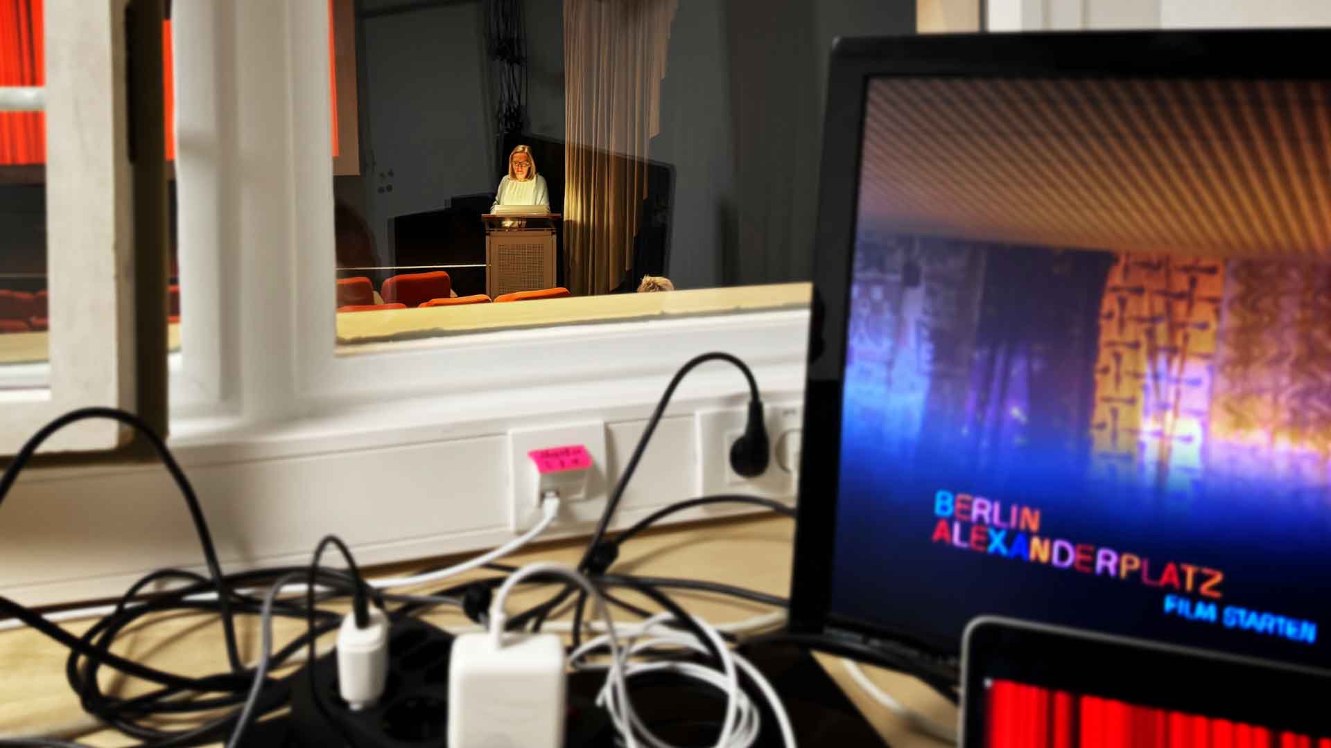 vortrag-sonja-von-behrens-aus-der-regie Vortrag Sonja von Behrens im Kleinen Kino am Weingarten